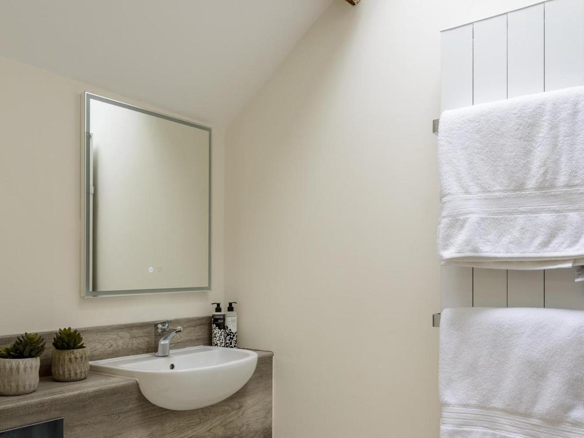 Woodcock Farm Apartment Бристол Екстериор снимка